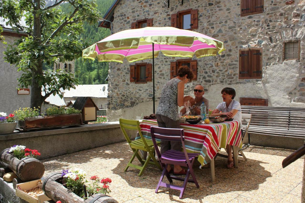 Chez Annie & Marcel Bed and Breakfast Le Monêtier-les-Bains Buitenkant foto