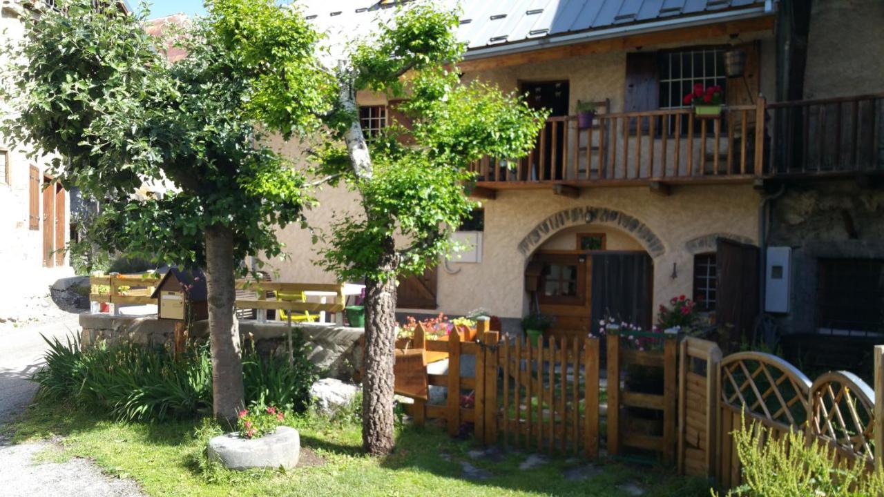 Chez Annie & Marcel Bed and Breakfast Le Monêtier-les-Bains Buitenkant foto